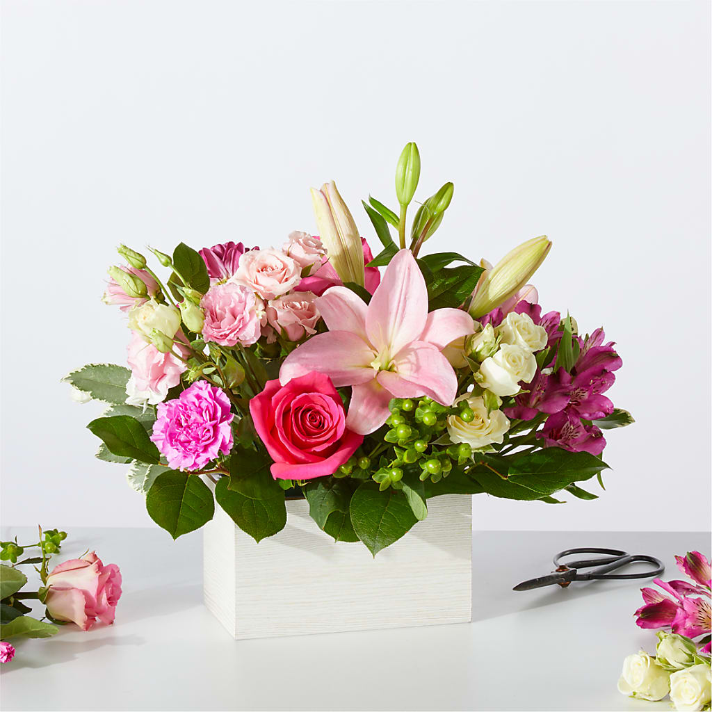 Sweetberry Box – A Florist Original – Danville Floral And Gifts Llc, Danville IL