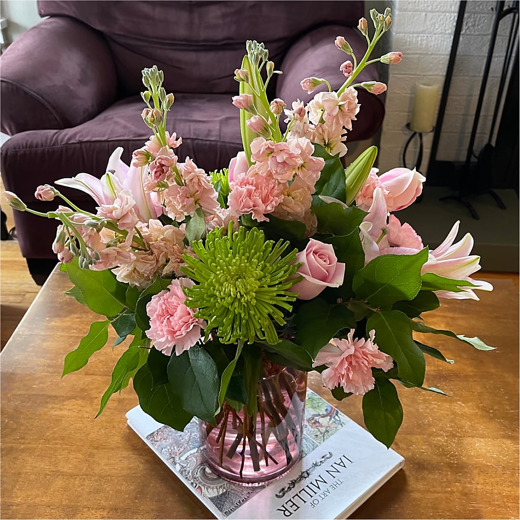 Pretty in Pink Bouquet – Danville Floral And Gifts Llc, Danville IL