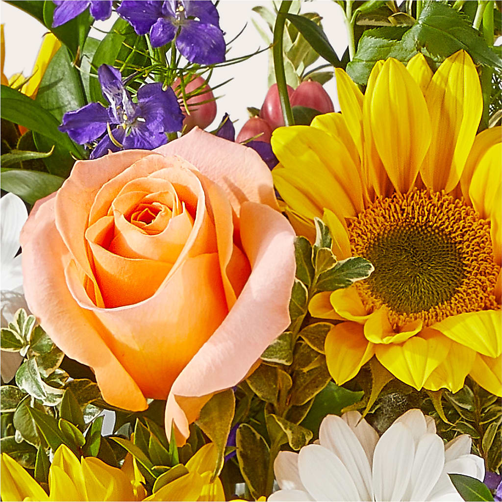 The Good Life Bouquet –  Danville Floral And Gifts Llc, Danville IL