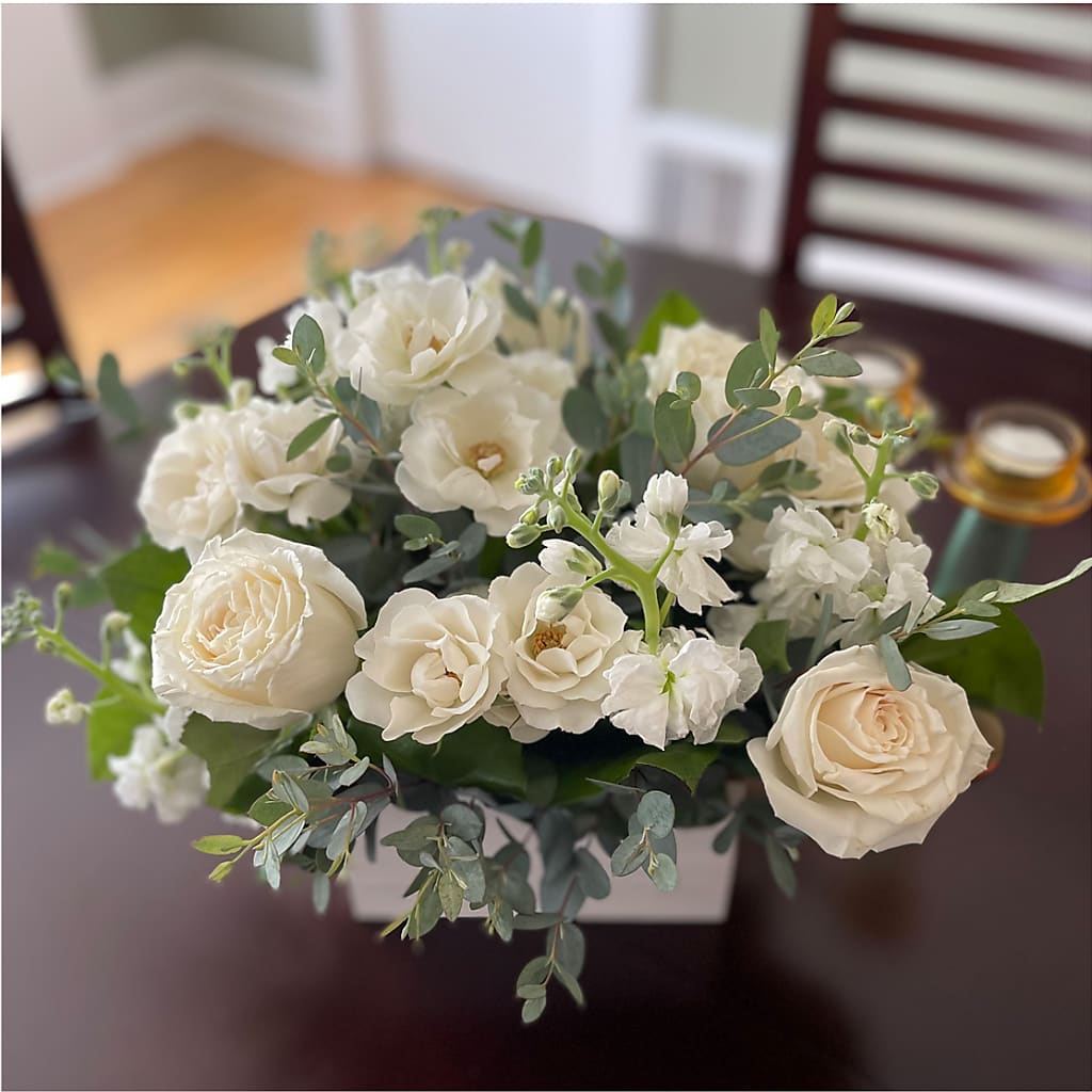 Fresh Linen Box Bouquet –  Danville Floral And Gifts Llc, Danville IL