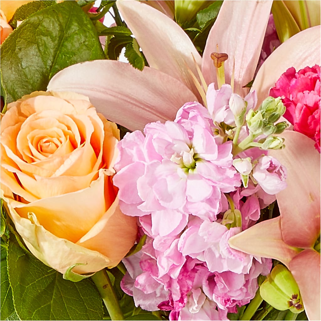 Bisous Bouquet –  Danville Floral And Gifts Llc, Danville IL